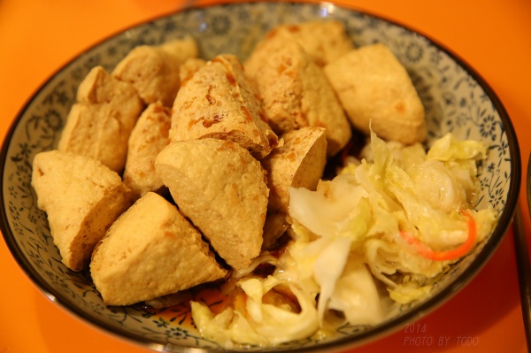 現炸臭豆腐:香脆可口 800020500