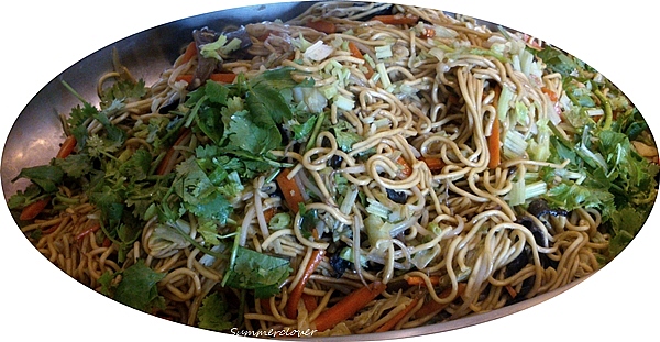 有華麗感的炒麵! 800042916