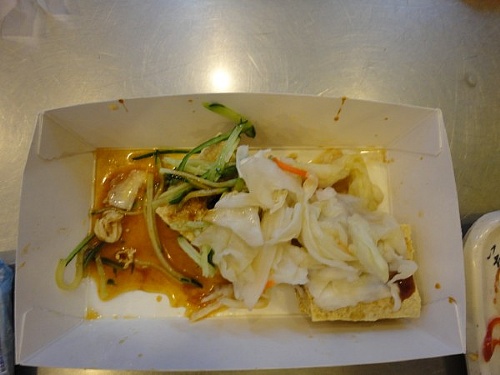 吃了一半多的臭豆腐 800004277