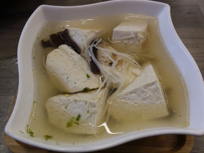 清蒸臭豆腐 90元 800073260