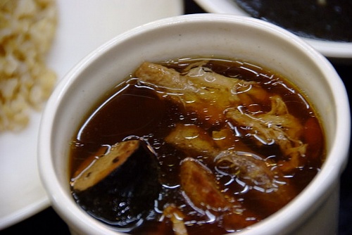 湯頭不錯的藥膳素鰻燉盅 800007749