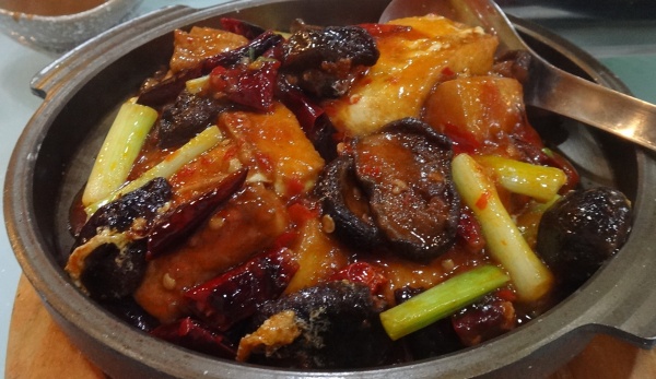 乾鍋香菇豆腐煲 800021747