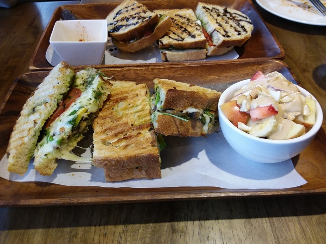 酪梨野菇帕尼尼 800048767